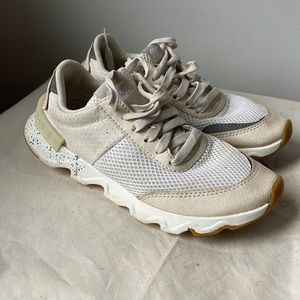 Sorel Kinetic Lite White Athletic Sneakers Women's Size 6.5